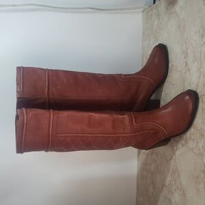Fossil Felicia chilli brown medium block heel tall boots size 5.5
